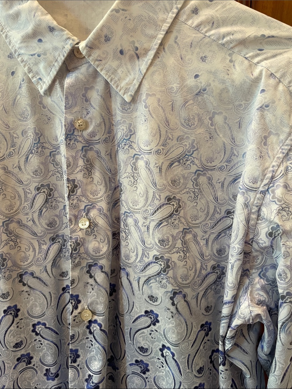 Etro Men's Light Blue Paisley Dress Shirt with Navy Accents - Picture 2 of 7